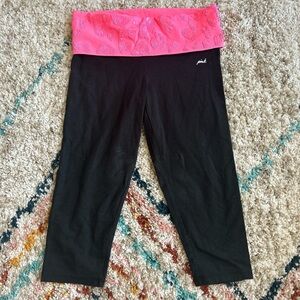 PINK Early 2000s pink leopard sequin leggings